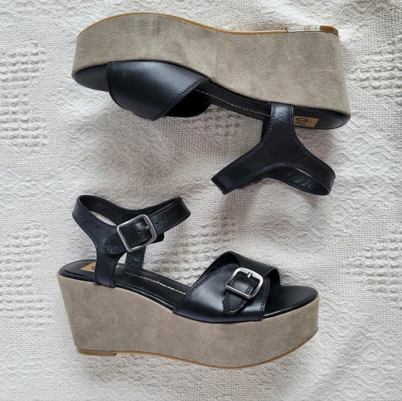 Dolce Vita Strapped Slip On  Suede High Platform Sandal - Picture 2 of 8